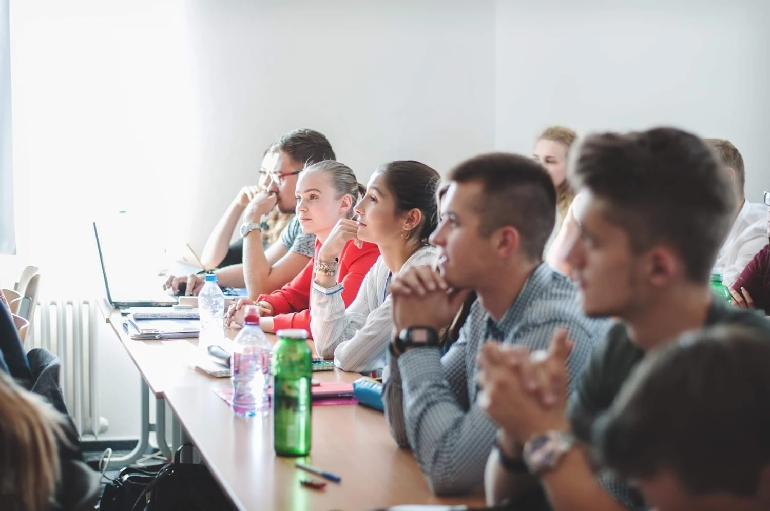 Studovat business anglicky v Praze? Je to možnost i pro Čechy, kteří nemohou nebo nechtějí vyjet