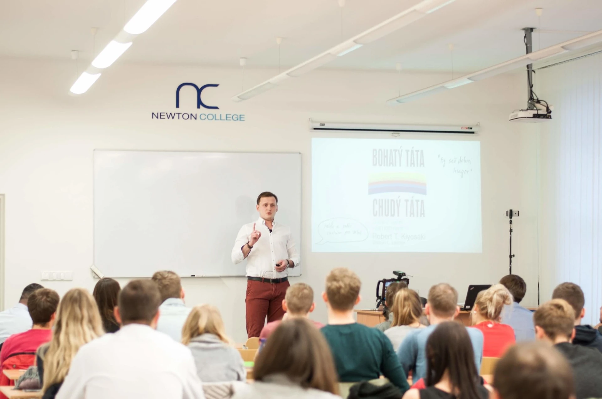 Která kniha přiměla CEO Aukra k podnikání?