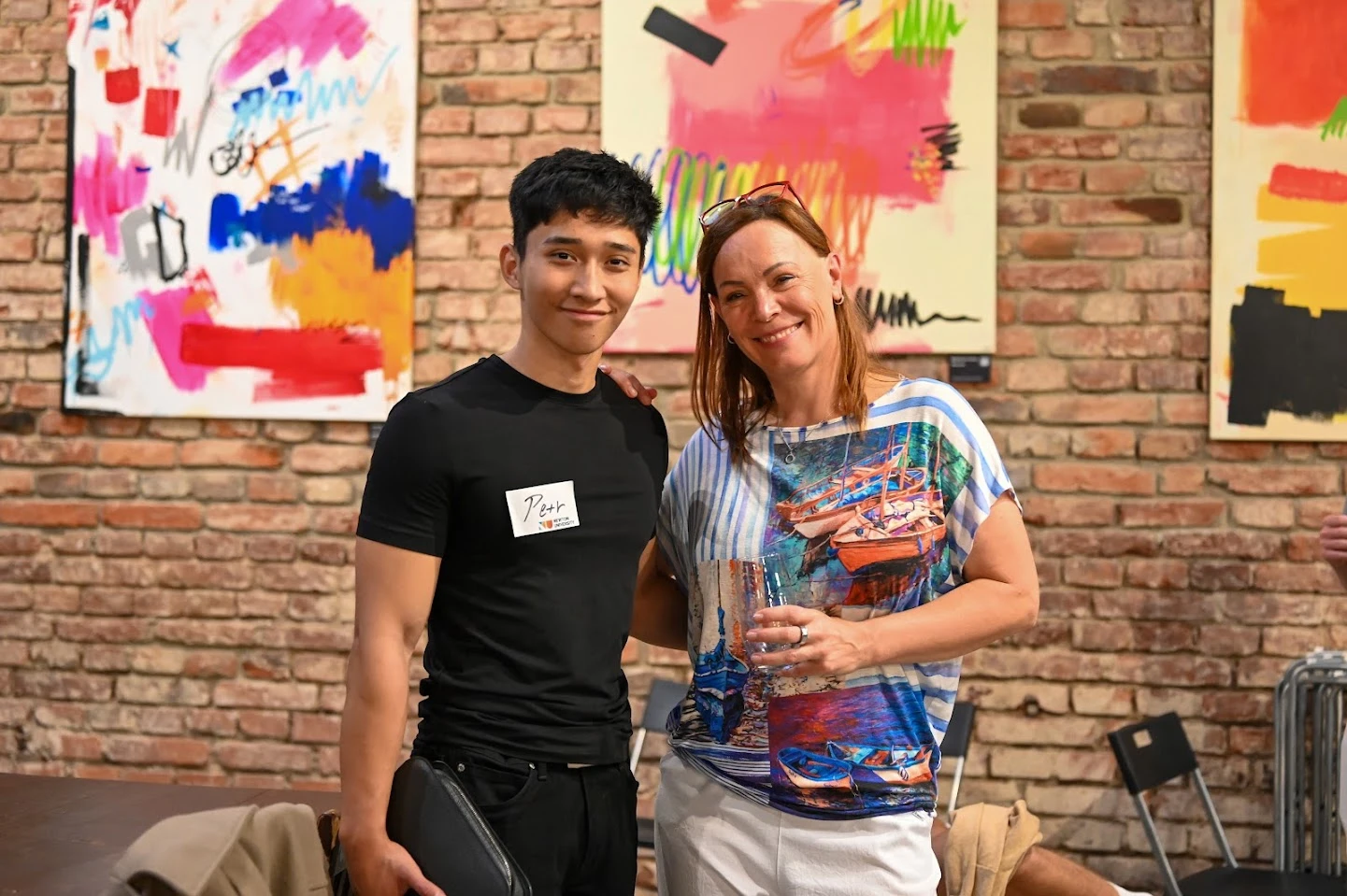 První přátelství, první společný drink a první inside jokes. Neformální setkání v Praze a Brně odstartovalo semestr.