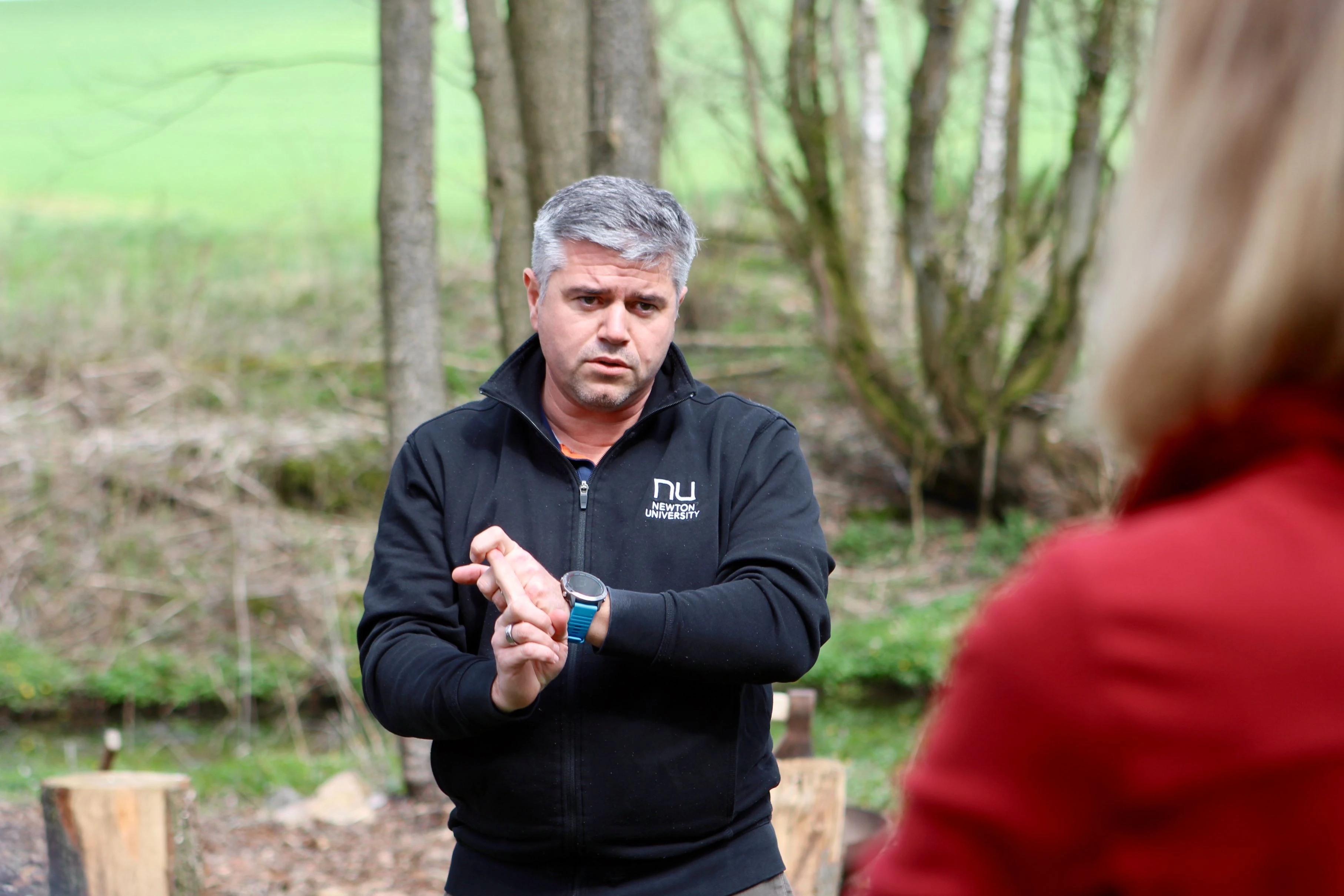 Nejen znovu vstát: Propojení systémové a individuální odolnosti v proměnlivém světě