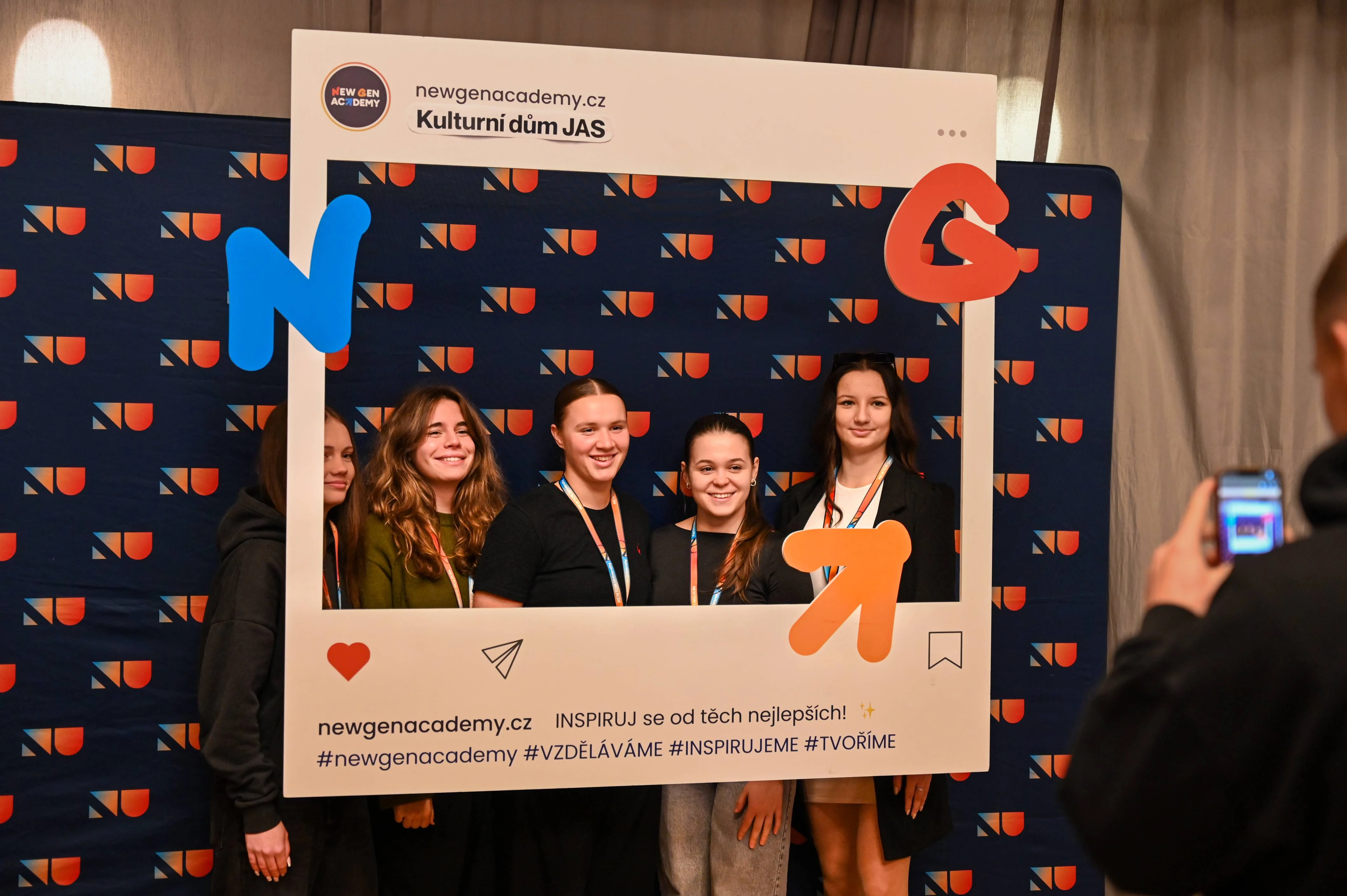 „Nejdůležitější je odvaha,″ říkají speakeři NEW Gen Academy