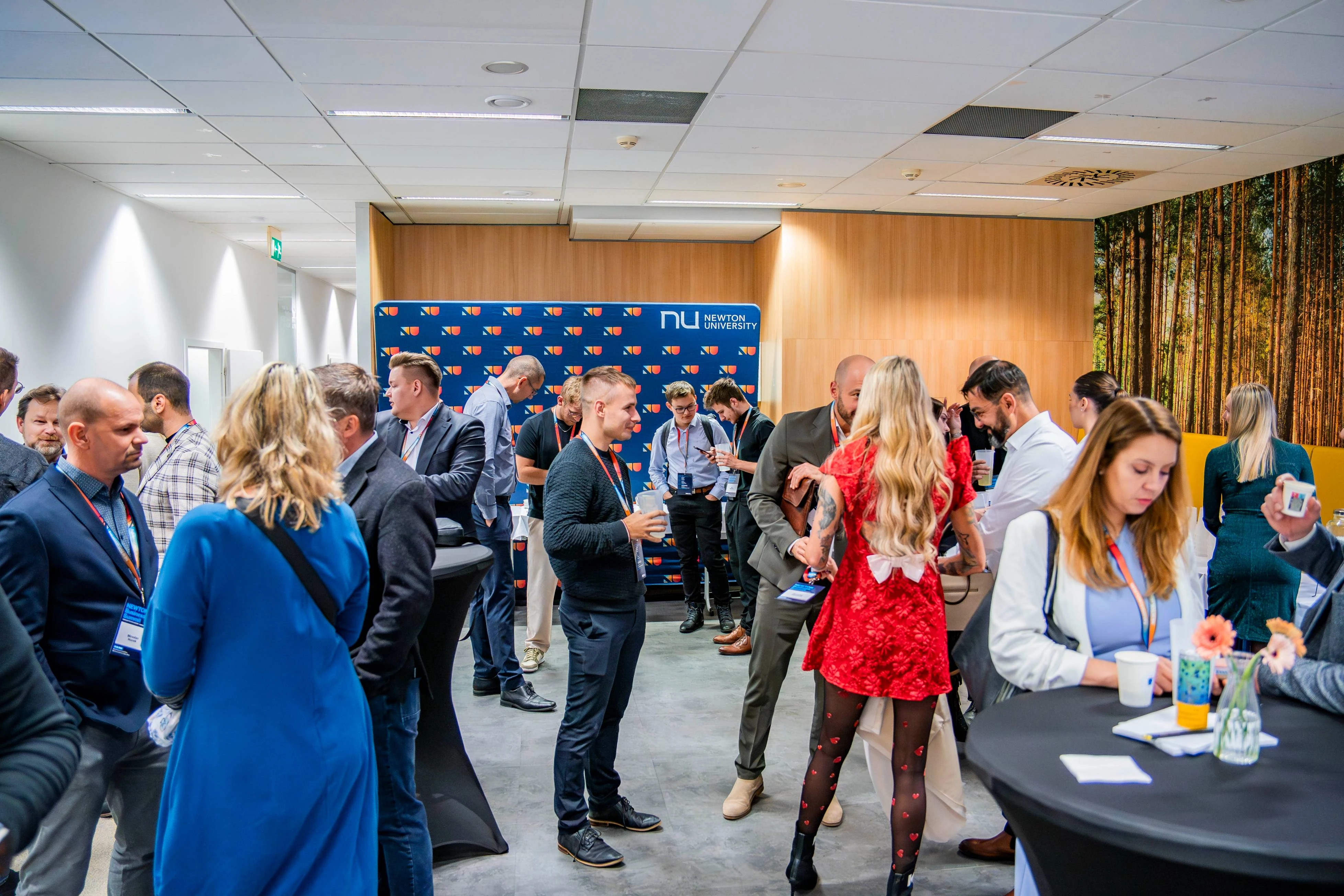 NEWTON Business Summit ukázal sílu komunity v Praze i Brně