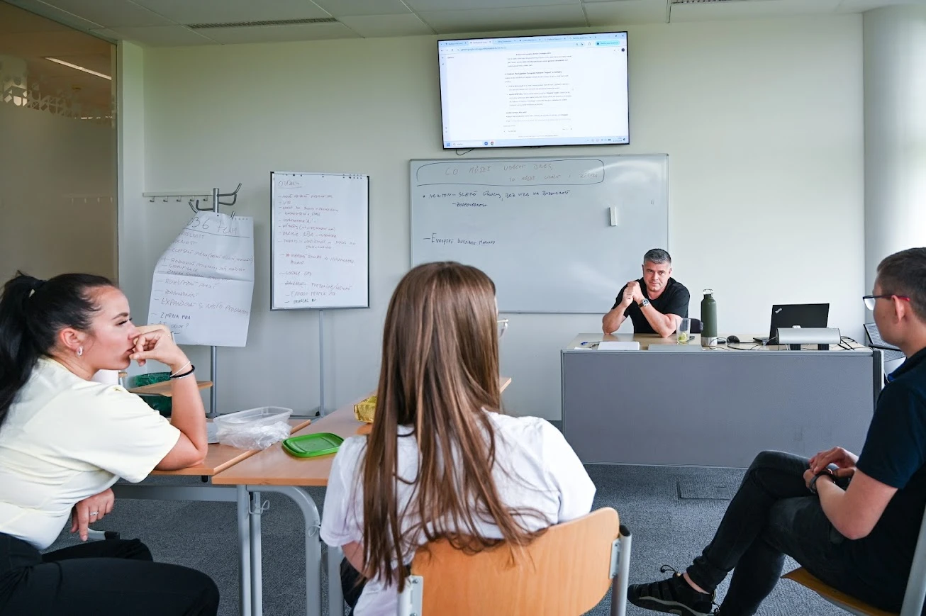 Studenti programu Business Leadership během 24 hodin navrhli strategii pro NEWTON University