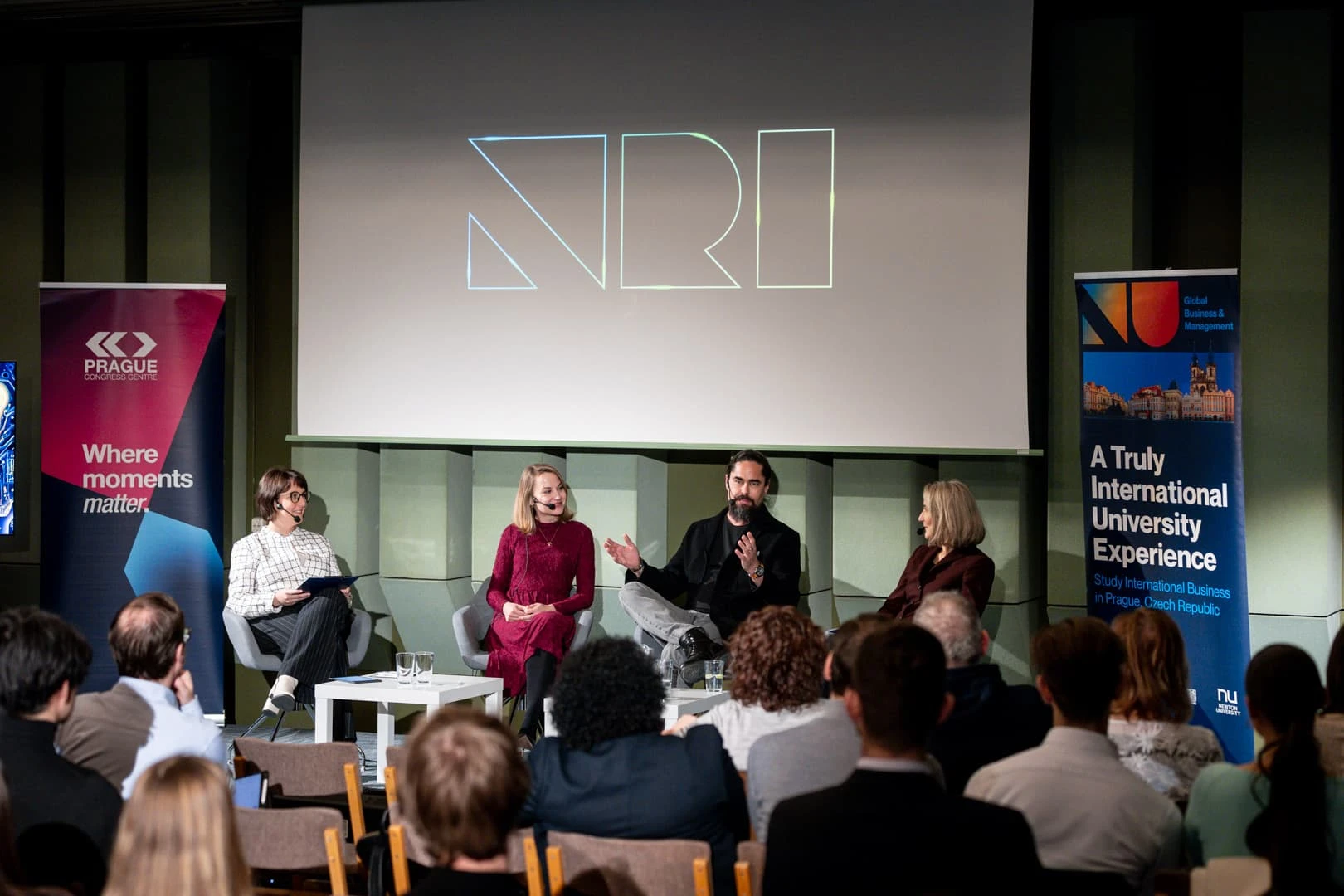 Slyšíte v kolektivu vyjádření nesouhlasu? Gratuluji!