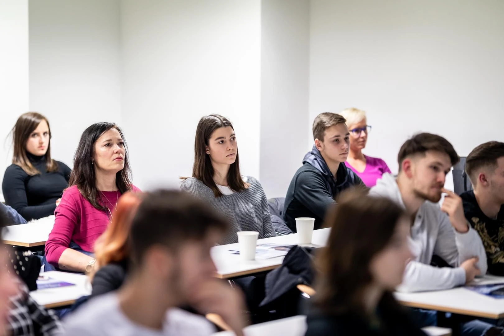 3 matky, 3 názory na NEWTON College