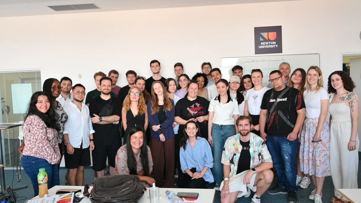 Spark innovative thinking: Týden, kdy se studenti z 12 univerzit proměnili v podnikatele