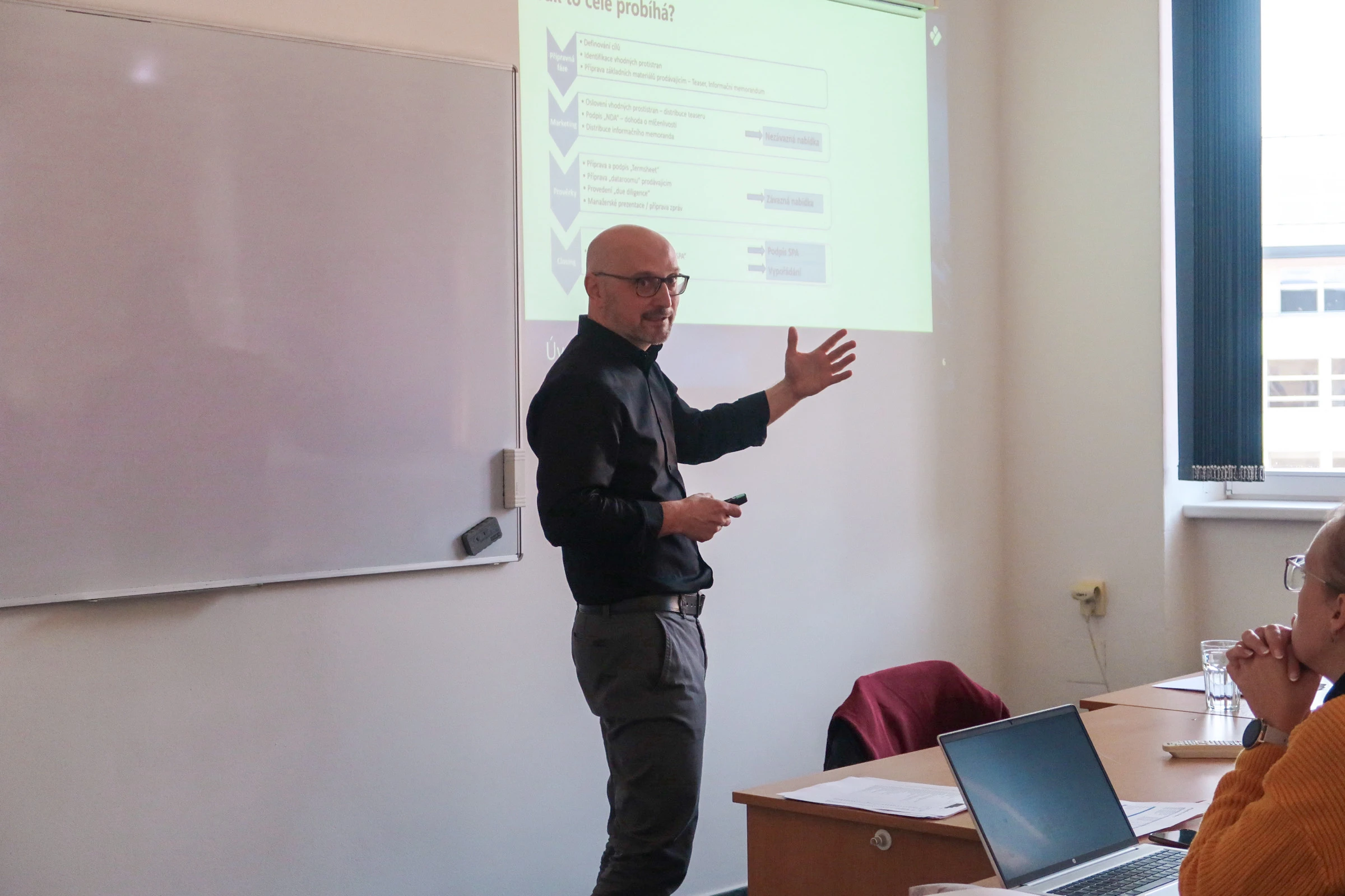 Odborníci z praxe v zimním semestru 2024 na Vysoké škole Sting