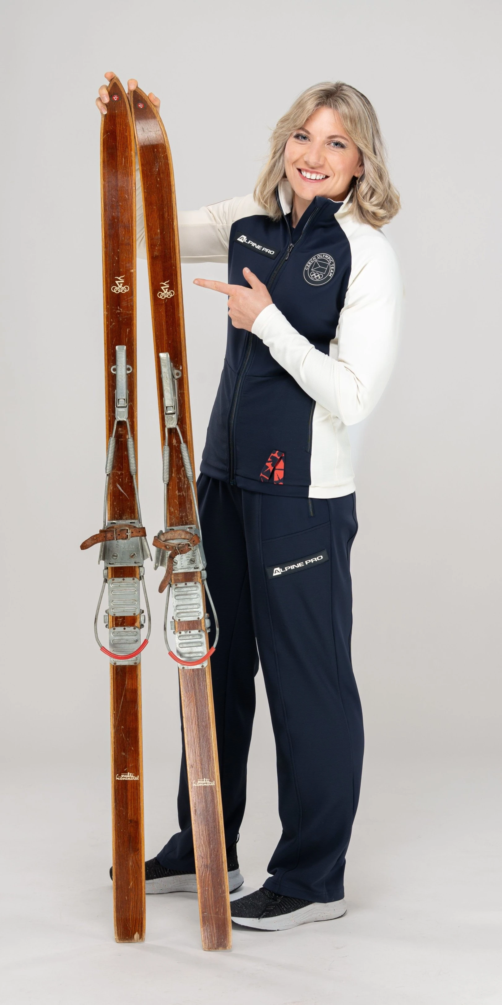 „Po tréninku si jdu odpočinout k tabulkám.“ říká naše kolegyně, biatlonistka Lucie Charvátová